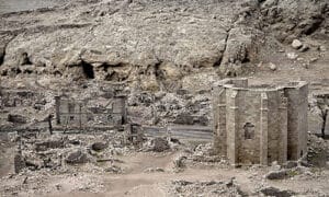 imagen de un pueblo abandonado